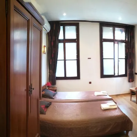 Hotel Maximus